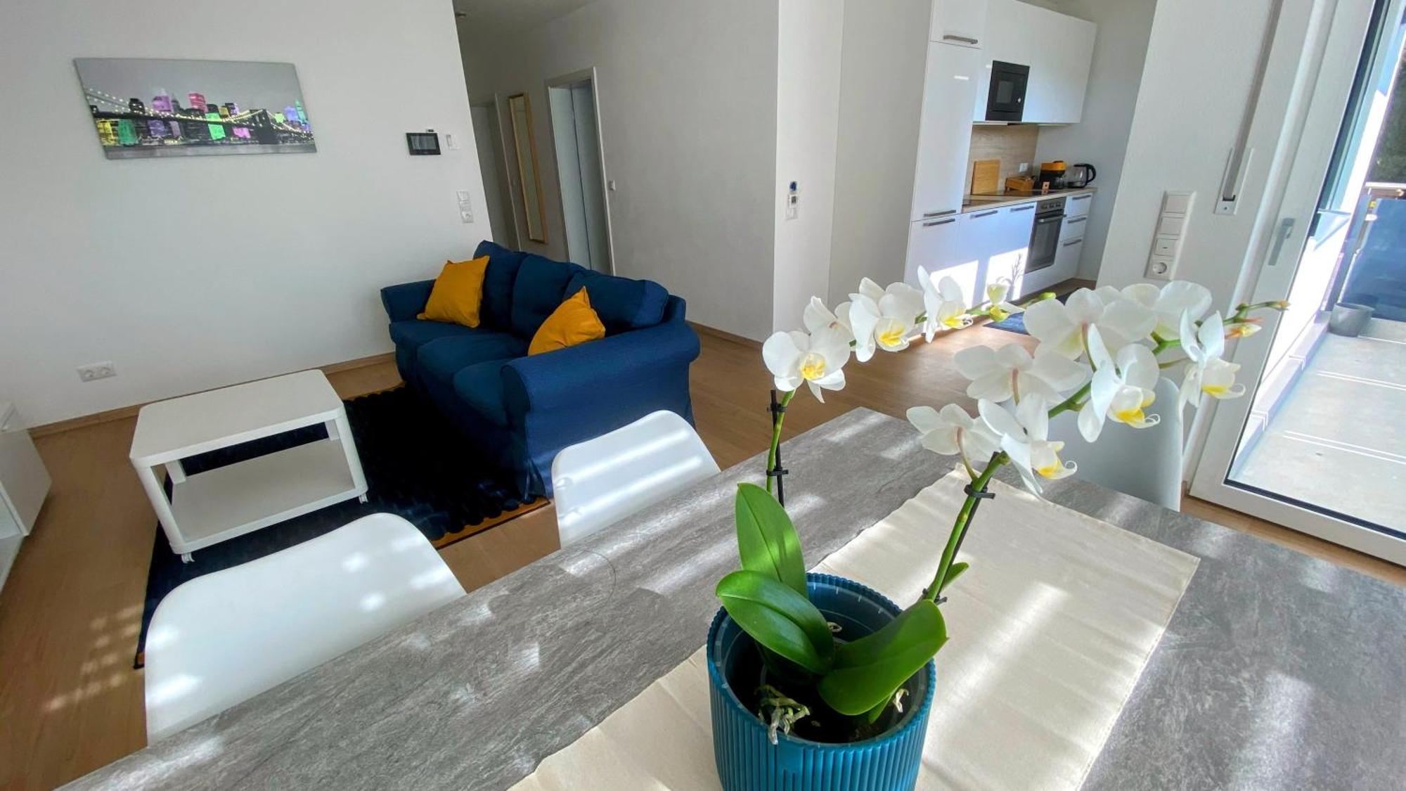 Apartment Strahlende Erdgeschoss-wohnung Im Neubau Naehe Legoland Ichenhausen